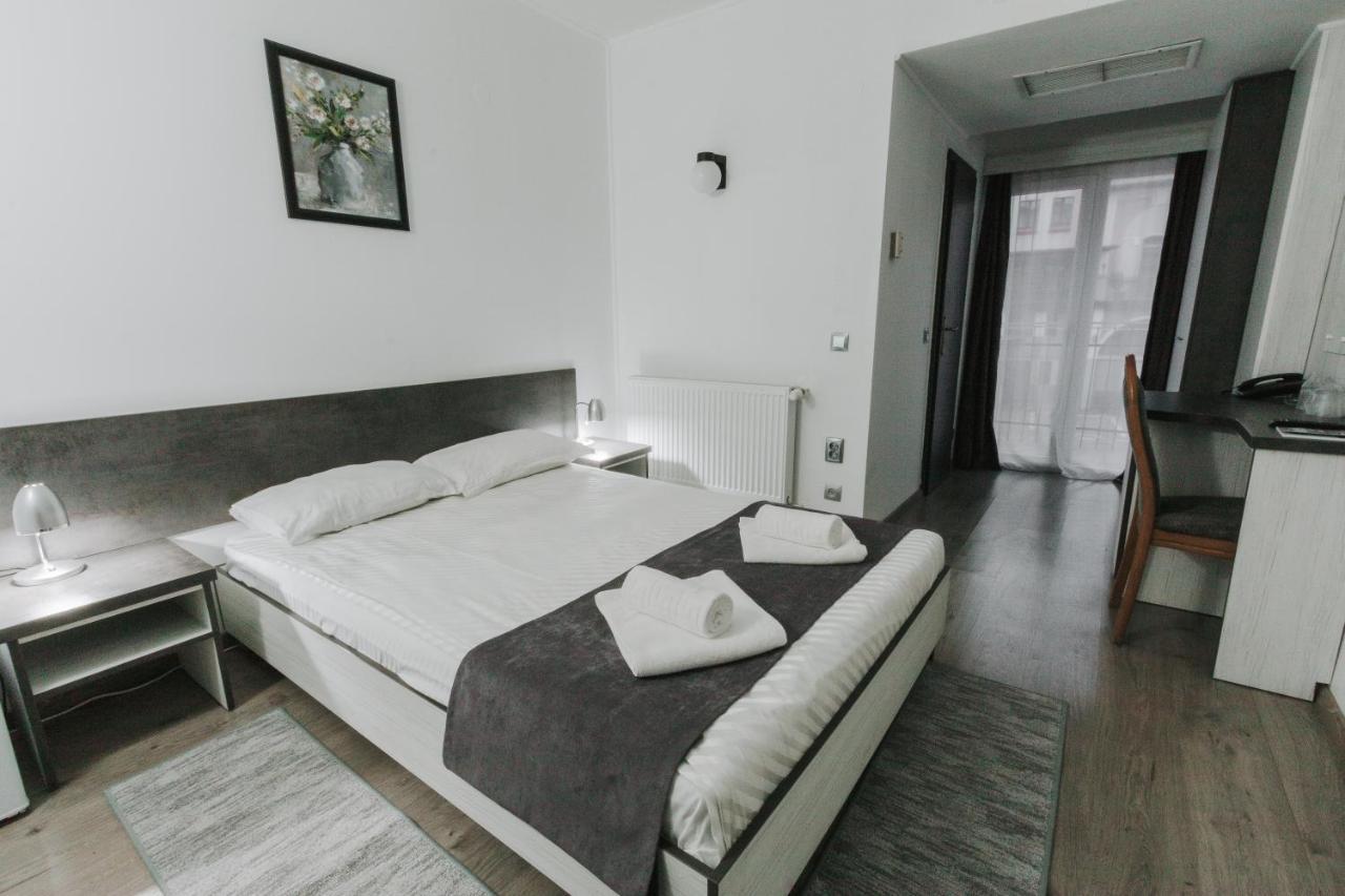 Hotel Apollo Central Sibiu Exterior foto